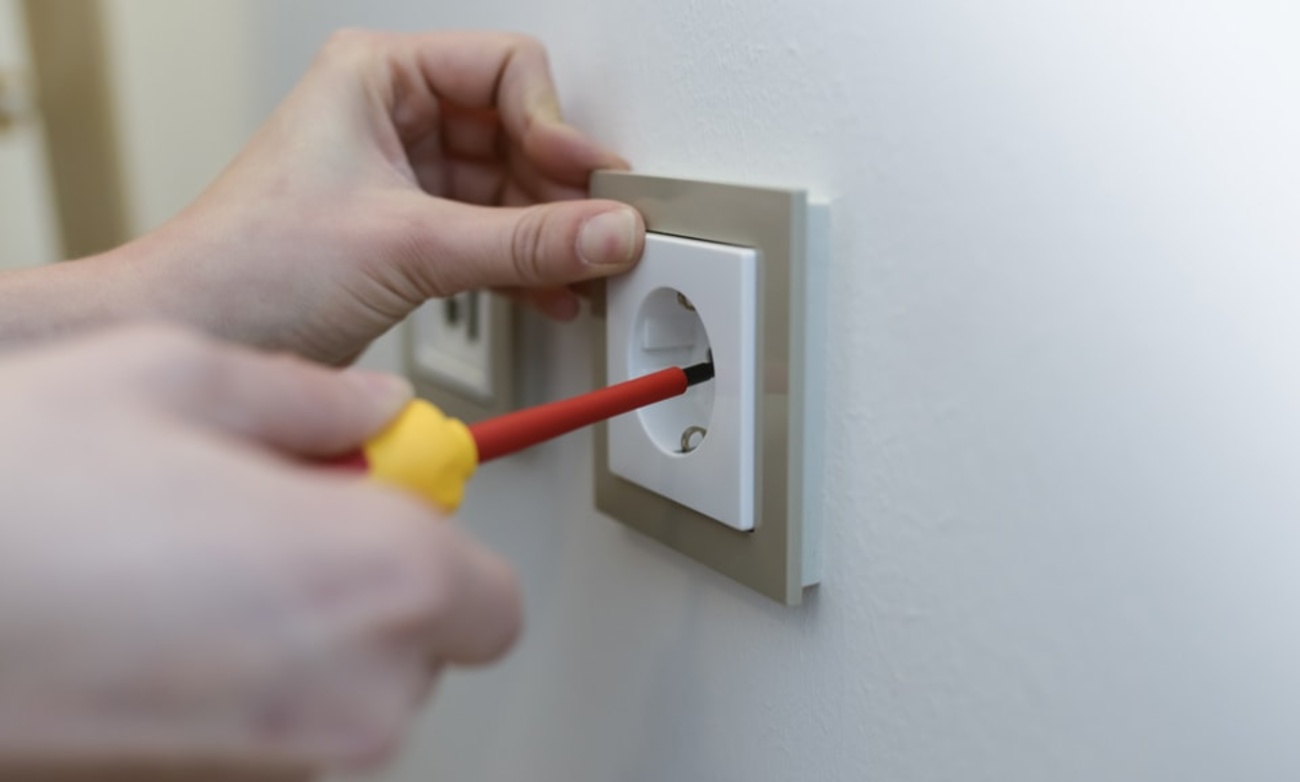 Elektro­installation bei G.W.I Elektro GmbH in Oberleichtersbach